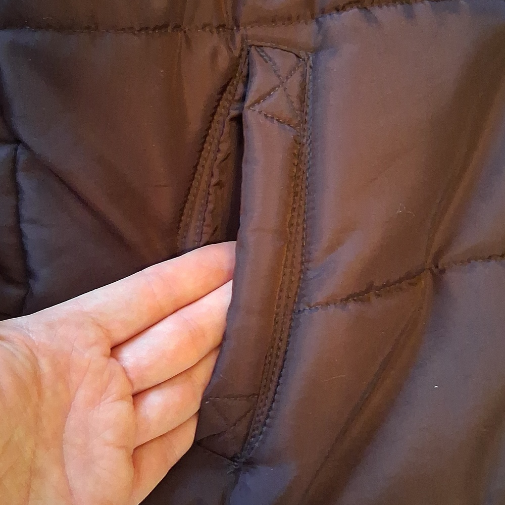 George Brown Quilted Hooded Vest with Patterned Lining - Picture 4 of 6
